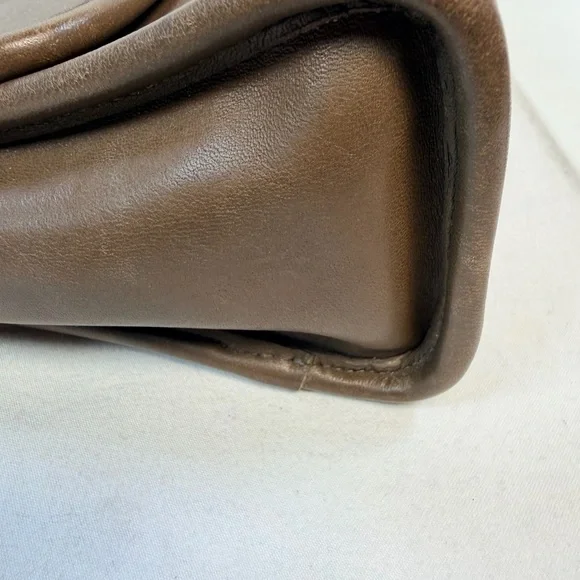 Coach Vintage Court Taupe Brown Leather 9870 Hangtag Brass Crossbody Strap Slots - Picture 8 of 16